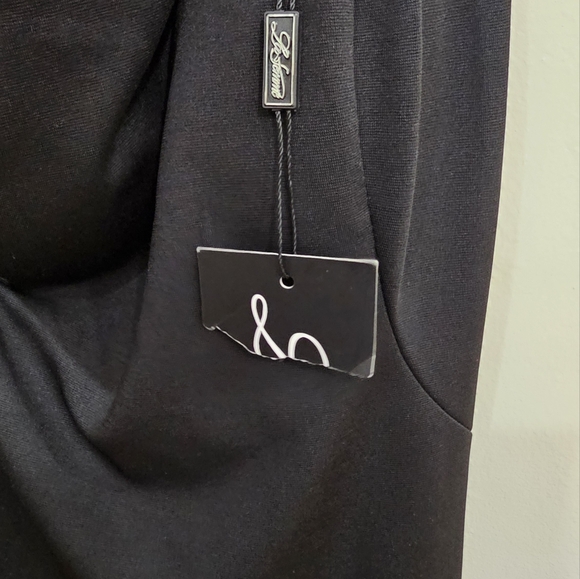 La Femme One-Shoulder Jersey Gown - Picture 10 of 13